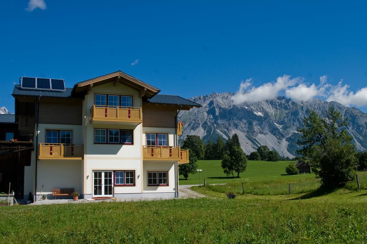 Hotel Pension Oberhorner Schladming Exterior foto